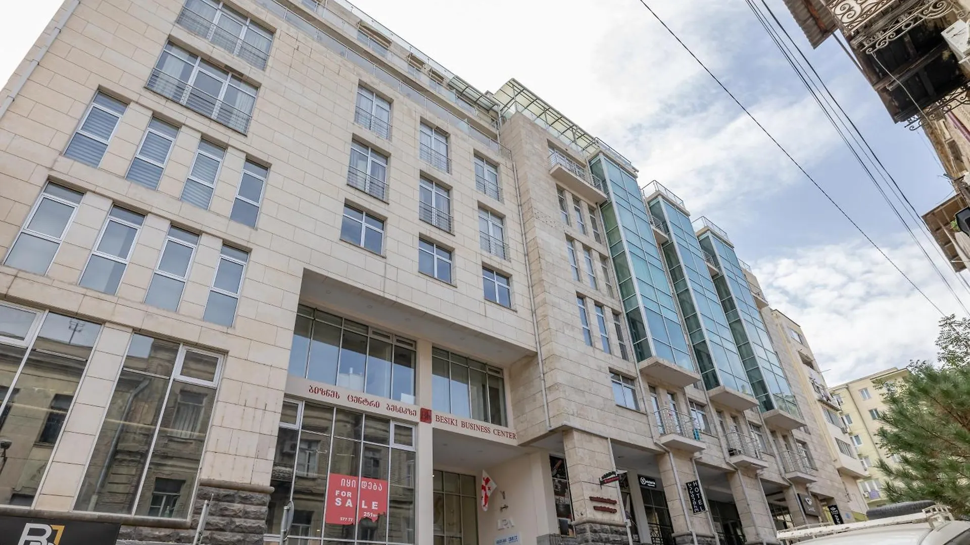 טביליסי Flawless Two-Bedroom Apartment