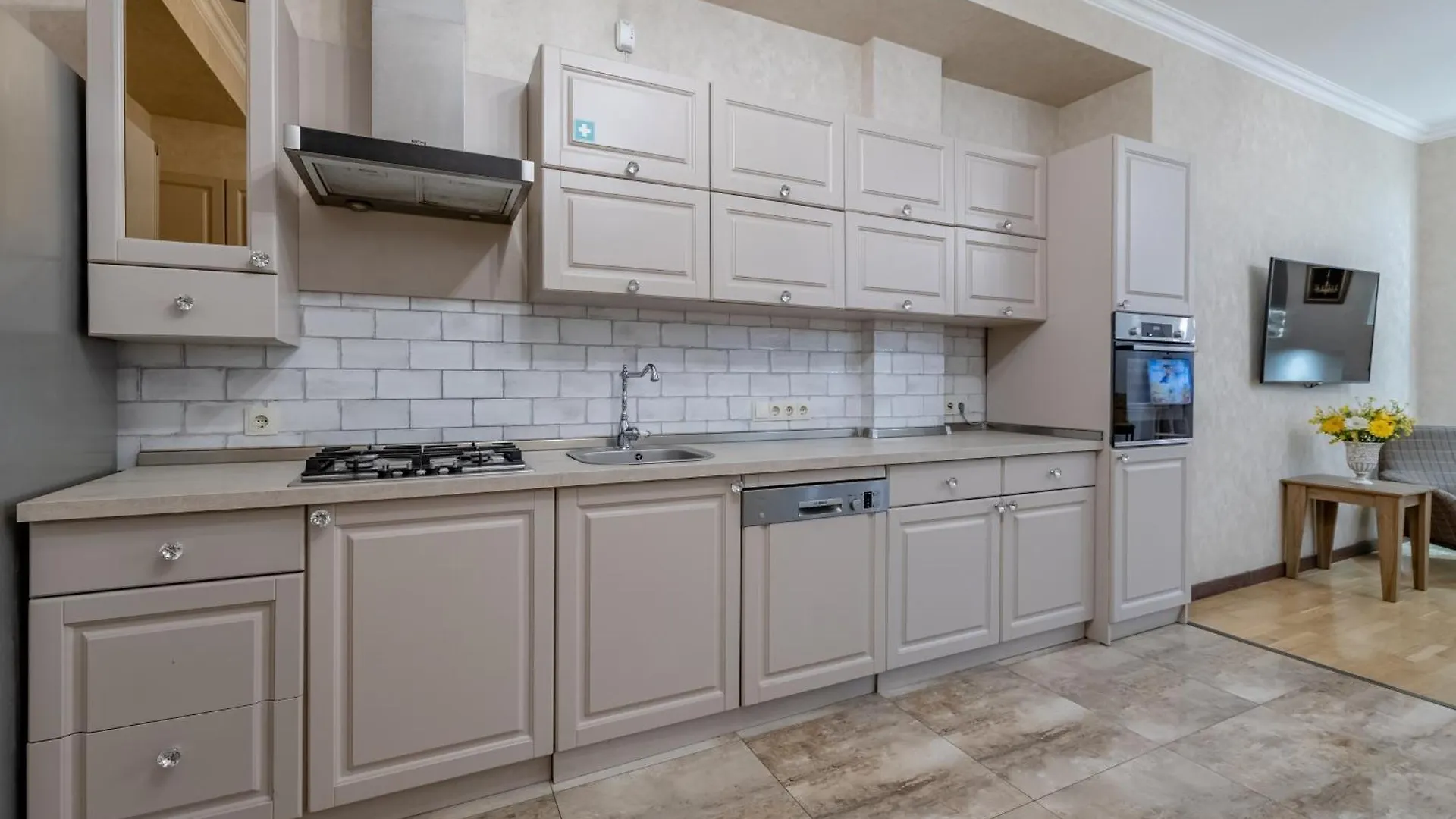 טביליסי Flawless Two-Bedroom Apartment גאורגיה